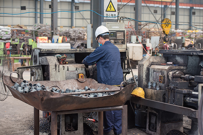 五大连池网架锥头车间